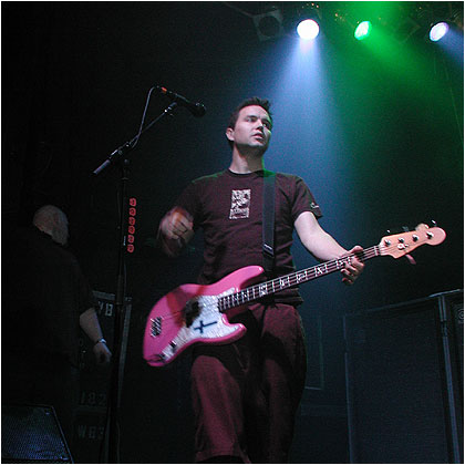 slide_03.jpg